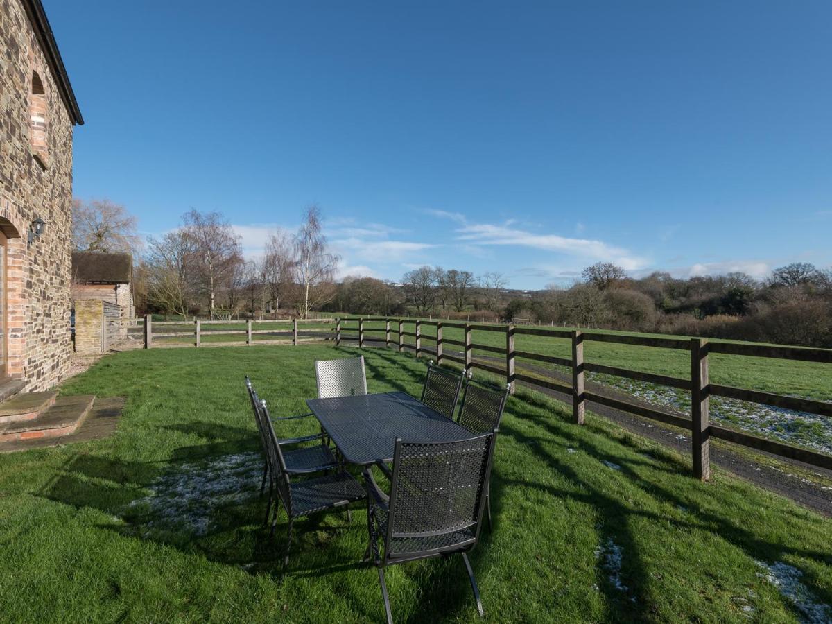 Villa Glebe Barn à Caynham Extérieur photo